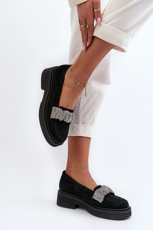 Zazoo 3419 Dámske semišové mokasíny s ozdobným pásikom Čierne