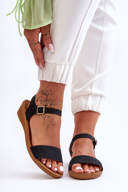 Klasické sandále na nízkych klinoch čierna arya