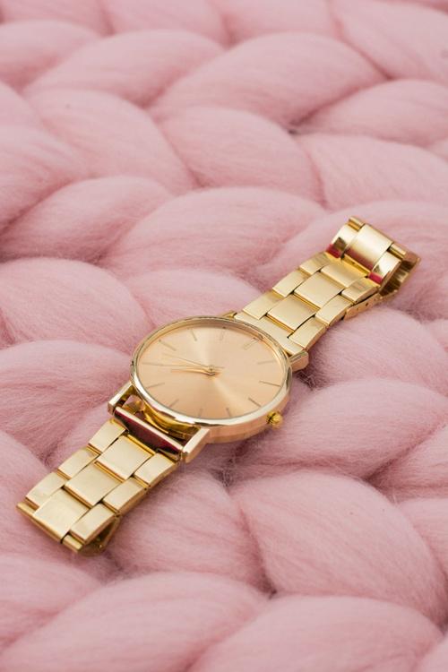 Stylish Gold Women Watch with Bracelet