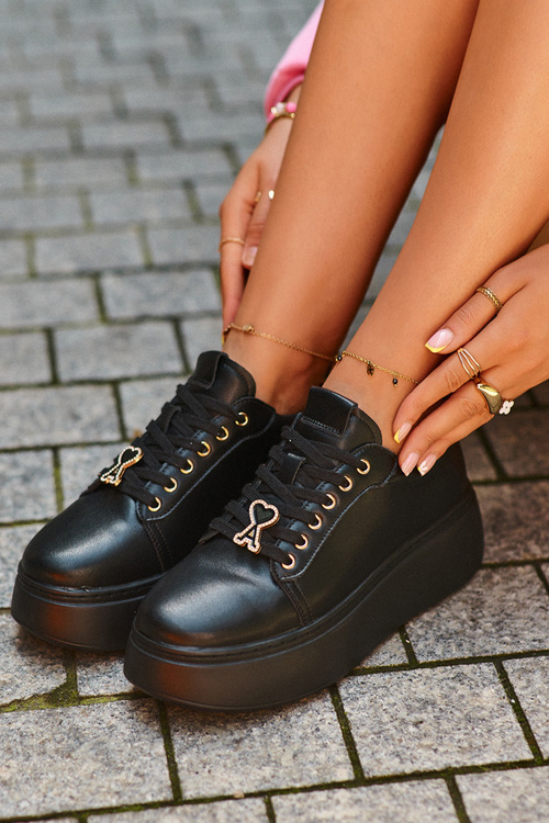 Dámske čierne kožené tenisky na platforme od Vinceza 66700