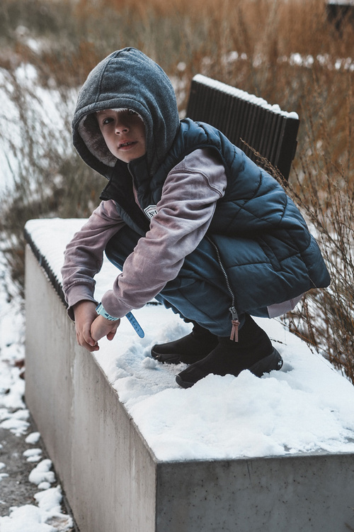 Dětské sportovní boty ze šňůrek Zaelin černé