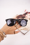 Čierne unisexové slnečné okuliare