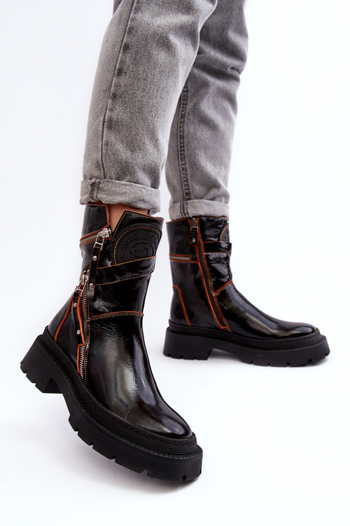 Dámske lakované kožené topánky s čiernymi posúvačmi Maciejka 06238-18