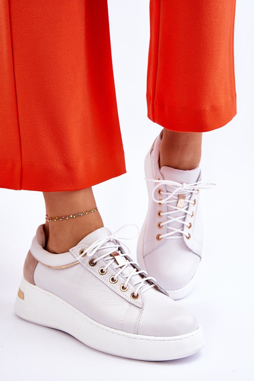 Dámská kožená sportovní obuv na platformě bíle Caressa