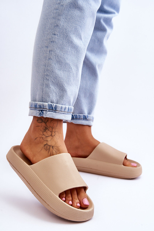 Módní lehké žabky na masivní podrážce Béžove Rebel