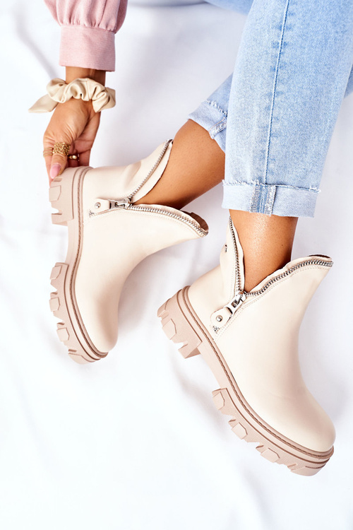 Ženské rytmické béžové topánky s výrezmi