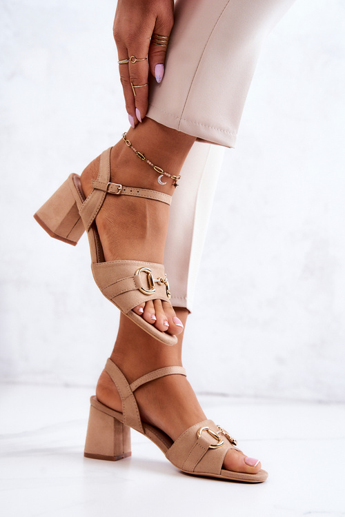 Semišové podpätky s dekoráciou Beige Darlen