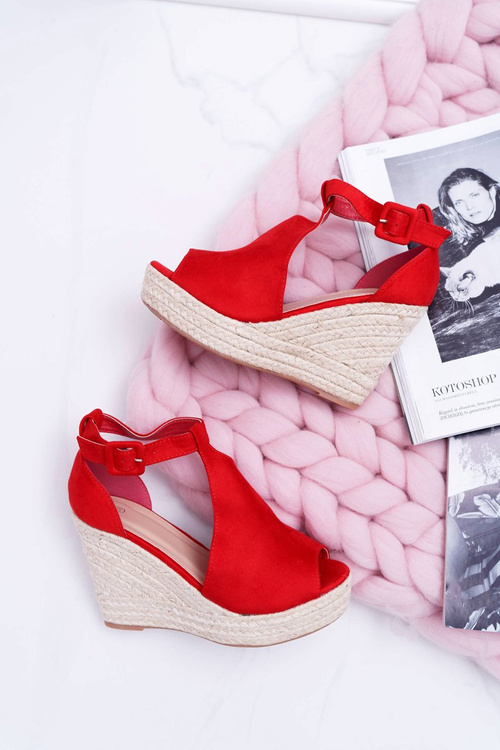 Dámské Sandály na klínu červené Begest