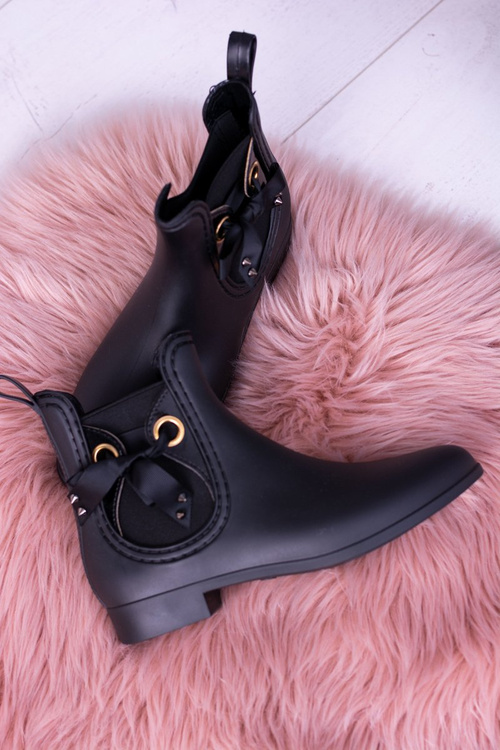 Čierne matné ženské galoshes, ktoré jedného dňa Jodhpur topánky