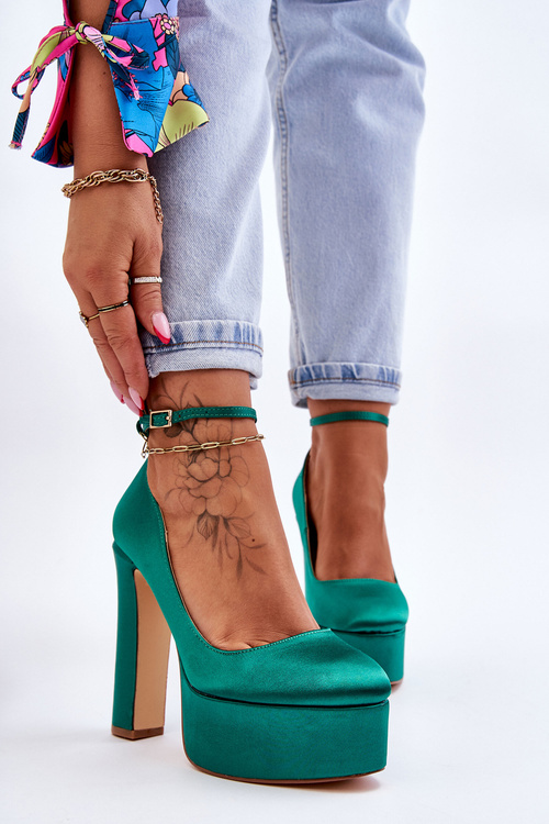 Módne čerpadlá na vysokom zelenom Haydene