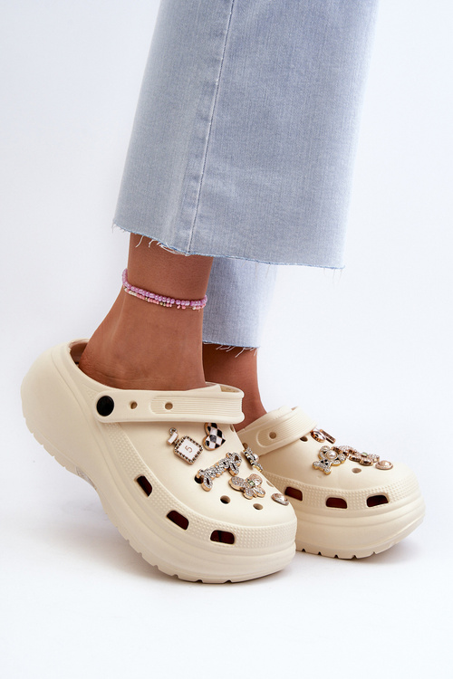 Dámské lehké pěnové sandály na tlusté podrážce s ozdobami béžové Effiora