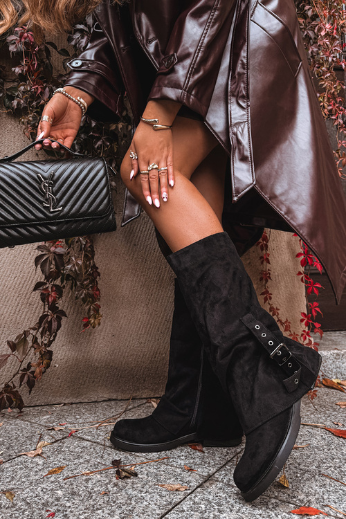 Ženské kozačky s našpulenou vrchní částí a přezkou Černé Ophelis