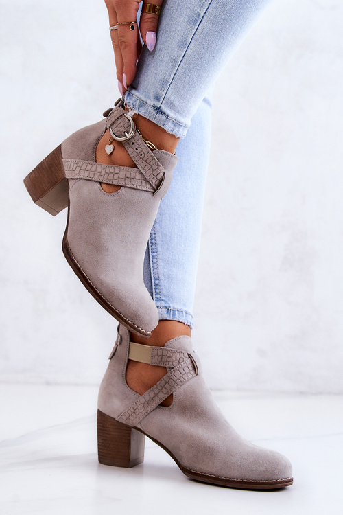 Kožené kozačky střihu na sloupku Šedá Axelle