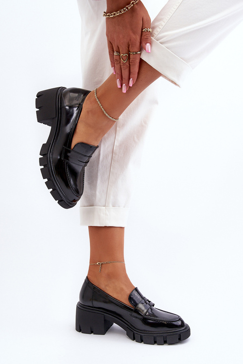 Dámske mokasíny na masívnom podpätku Big Star NN274055 Čierne