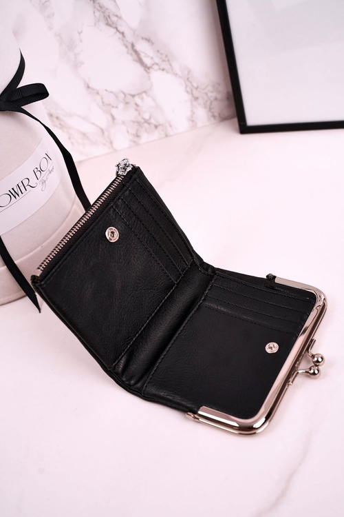 Malá Dámská Peněženka Se Zapínáním Na Háček Černá