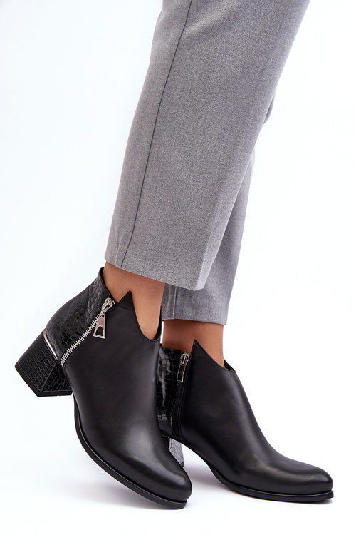 Dámské kožené boty na nízkém podpatku Zazoo 4111 černé