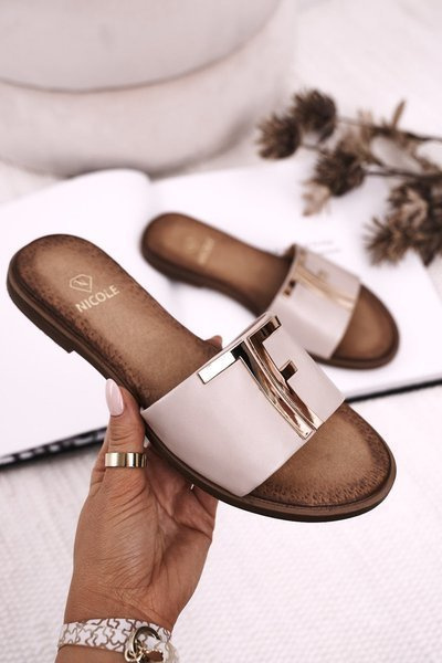 Dámske klasické kožené béžové žabky Adele