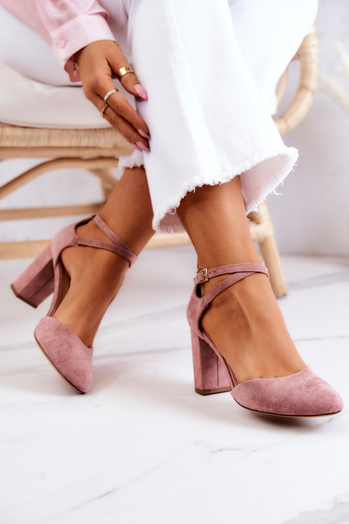 Semišové čerpadlá na ružovom stĺpiku Sergio Leone SK851