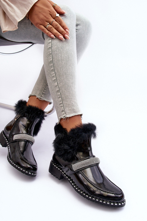 Boty Na Plochém Podpatku A Platformě Sztyblety Černé Linestta