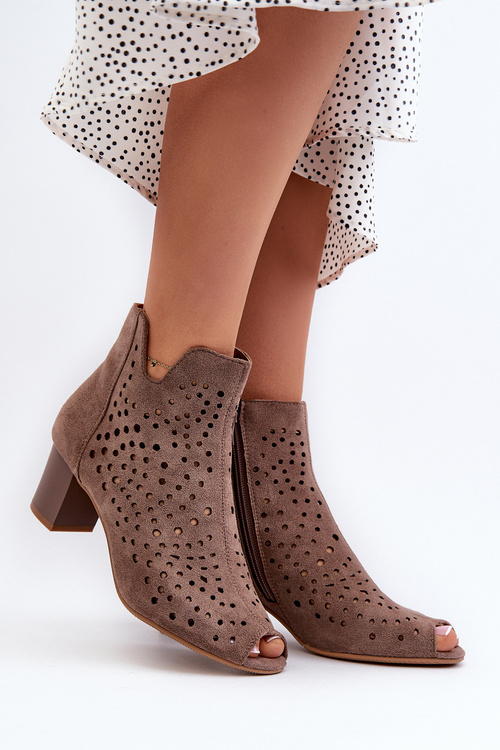 Dámské Botky Z Ekologického Semiše Na Podpatku S Otevřenými Prsty Hnědé Halania