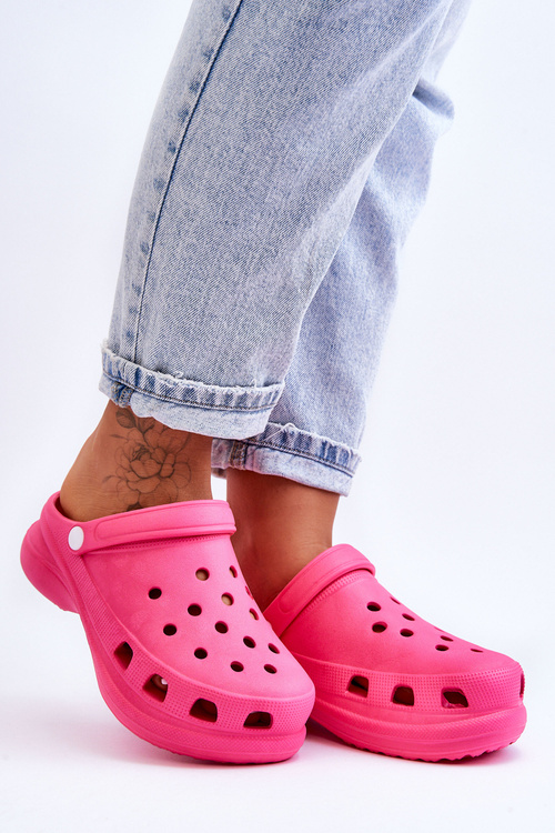 Pěnové Sandály Crocs Na Robustní Podrážce Tmavě růžová Katniss