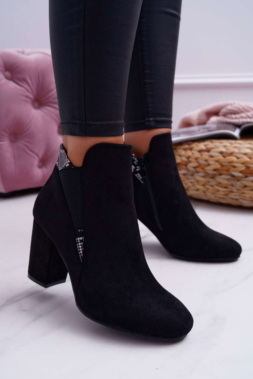 Dámske topánky na čiernom Jlow Suede Post