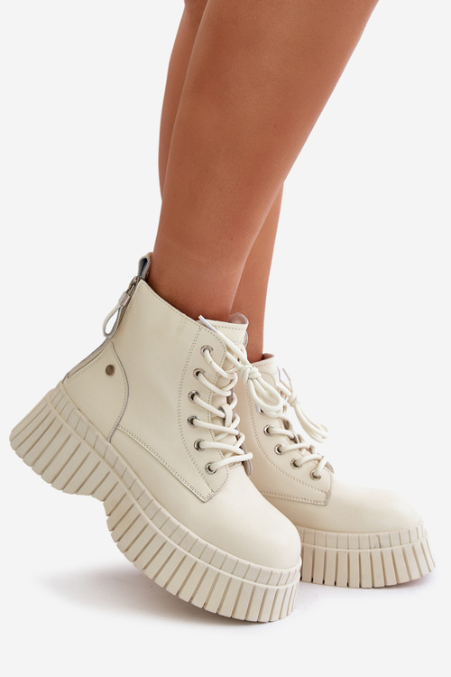 Zateplené Kožené Čižmy Na Masívnej Podošve Svetlo Béžové GOE OO2N4127