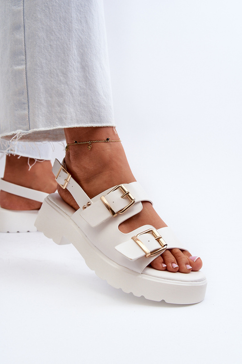 Dámské sandály s přezkami z ekokože bílé Konanttia