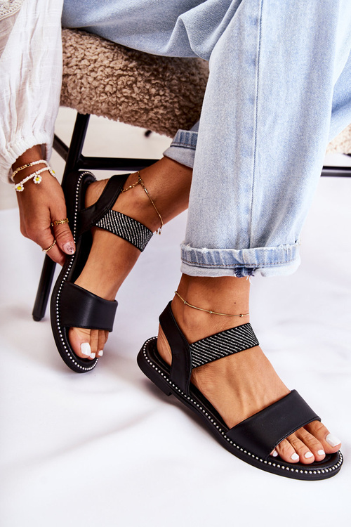 Dámsky klasický byt -sandále s čiernymi catis