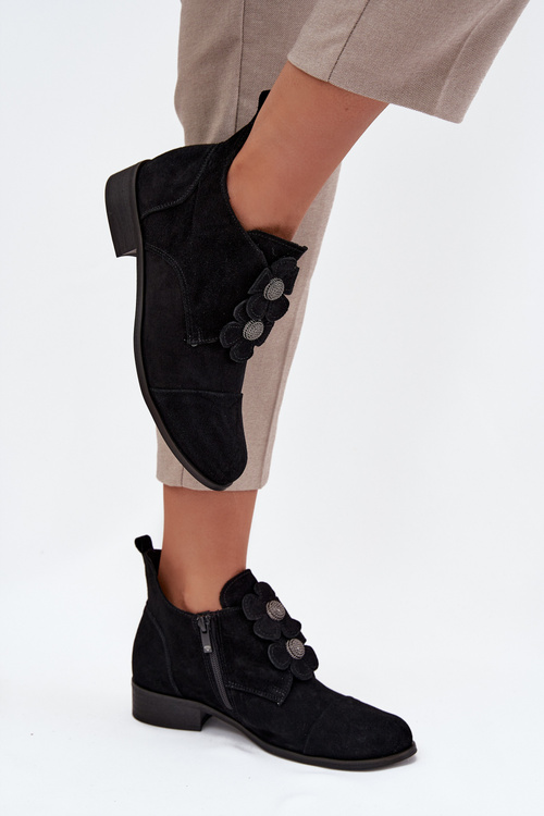 Semišové dámske mokasíny s ozdobnými kvetmi Zazoo 3080 Čierne