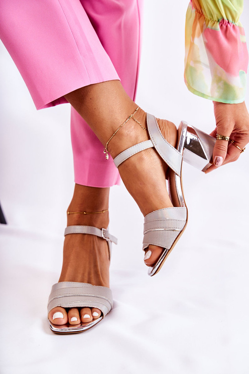 Kožené Sandály Na Baru Ve stříbrný Corane