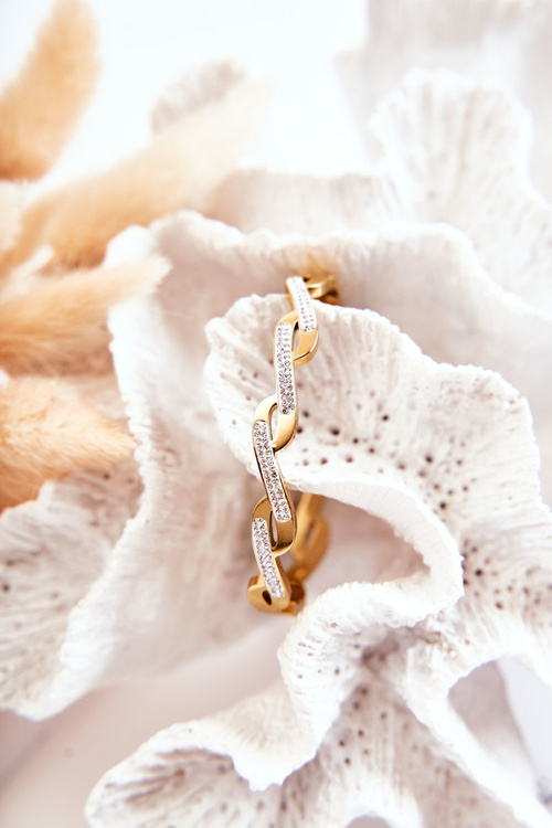 Módny zámkový náramok so zlatými zirkónmi