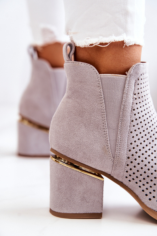 Semišové Prolamované Kovbojské boty Šede Helloni