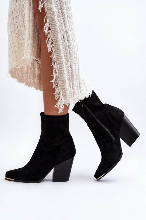 Dámske čižmy na podpätku čierne Sanile