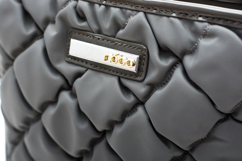 Prešívaná šedá Nobo Messenger taška