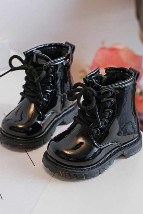 Black Tibbie Baby Boots lakovaný zipsom