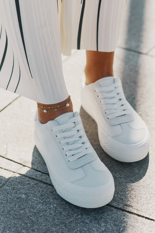 Dámske Tenisky Na Platforme Big Star RR274337 Biele