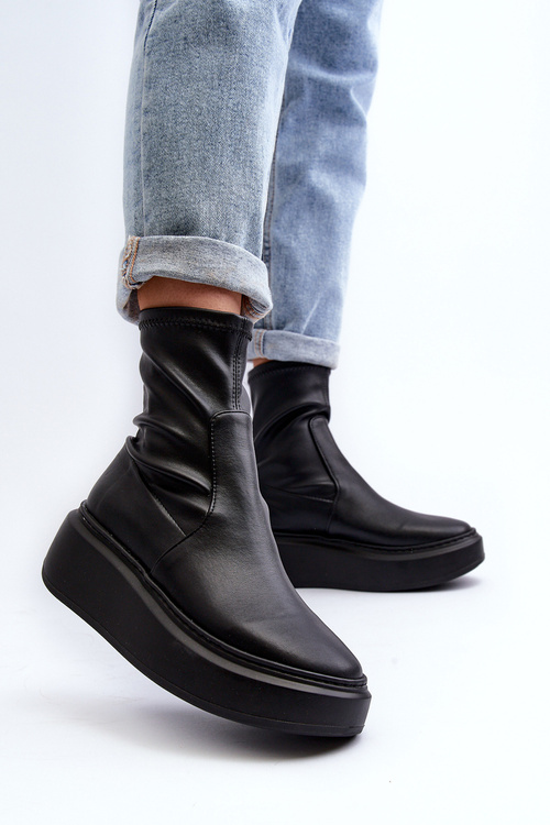 Zazoo 3395 Kožené dámske topánky na masívnej platforme čierne