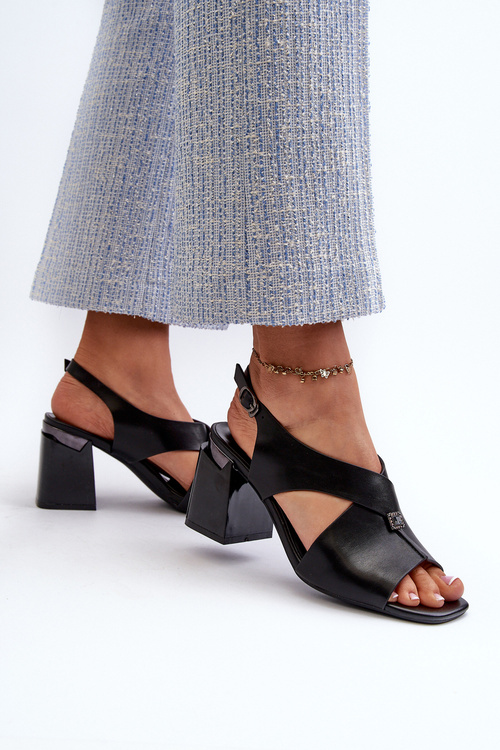 Elegantné dámske sandále na vysokom opätku z ekologickej kože, čierne Asellesa