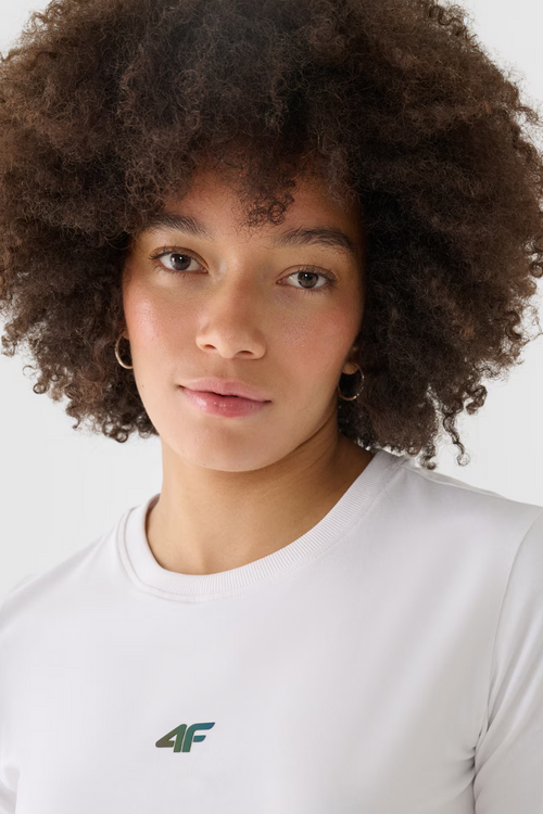 Dámske Bavlnené Tričko Slim Cropped 4F Biele 4FWAW24TTSHF1701-10S