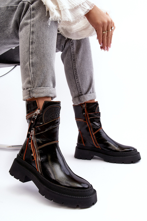 Dámske lakované kožené topánky s čiernymi posúvačmi Maciejka 06238-18