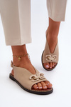Dámské sandály na ploché podrážce s ozdobou béžové Loraeleh