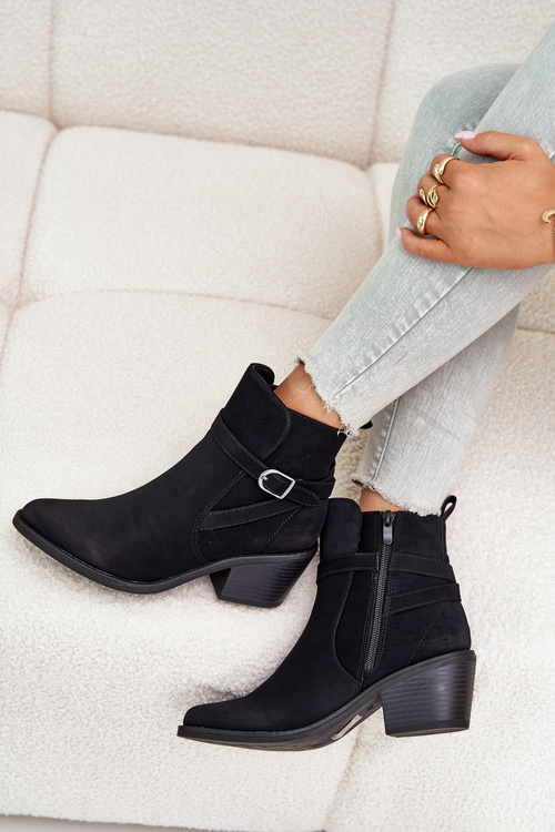 Kotníkové Boty Na Podpatku S Špičatými Nosky Zateplené Na Zip Černé Glamer