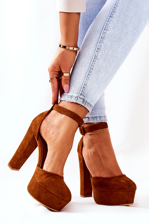 Čerpadlá na stĺpiku platformy Camel Netel Suede Platform