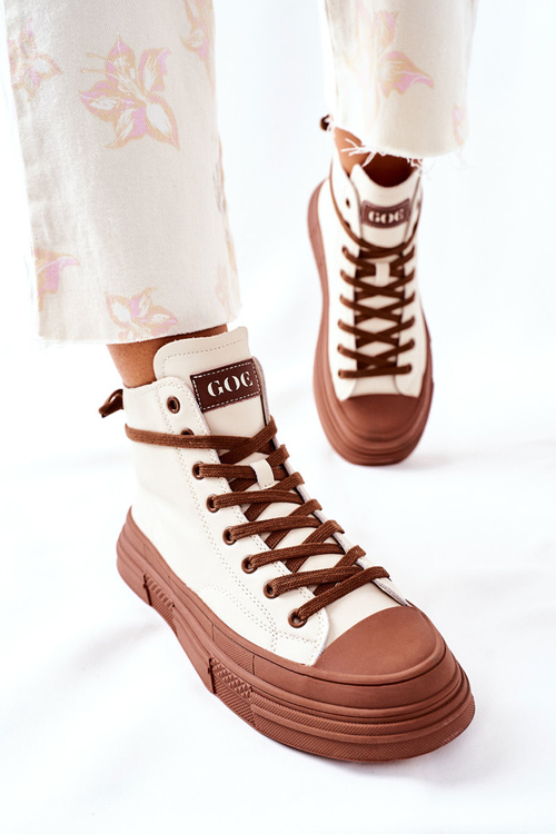 Dámske izolované tenisky Goe High II2N4034 biele