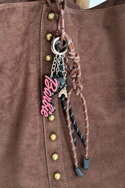 Přívěsek na kabelku klíče Barbie Eiffelova věž srdíčko Celith