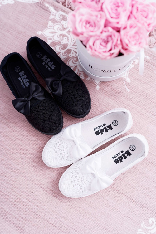 Detské mládežnícke čipky čierne dudi