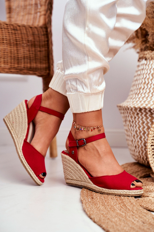 Dámske sandále na Big Star Red Red DD274A213 klin