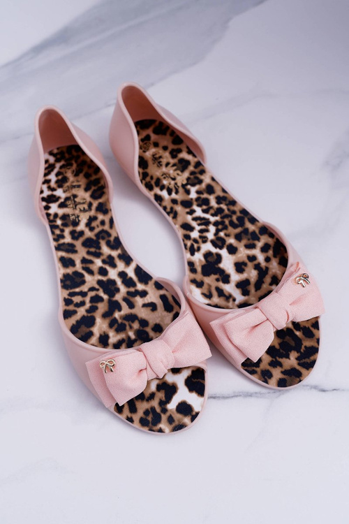 Béžové gumové dámske baleríny luk Victoria