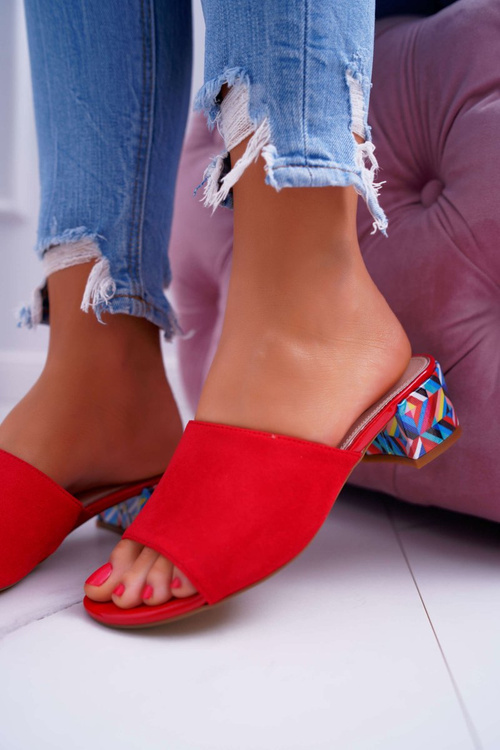 Elegantné ženské žabky na červenom Valencii Suede